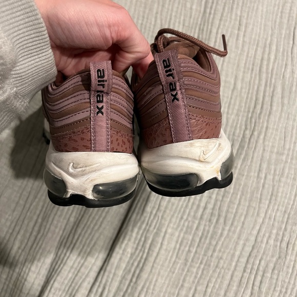 Nike Airmax Smokey Mauve - Picture 4 of 4